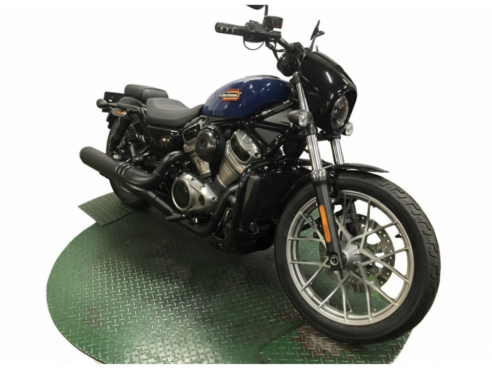 HD RH975 2023