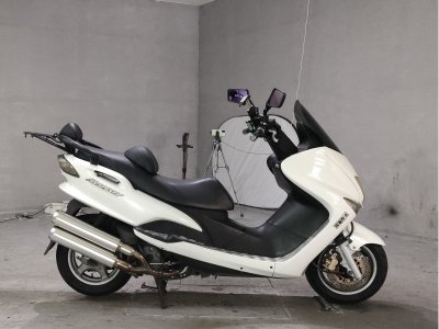 Yamaha MAJESTY 125