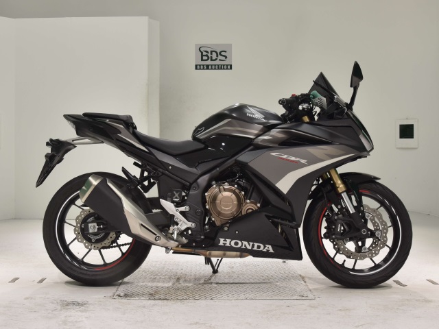 Honda CBR400R 2022