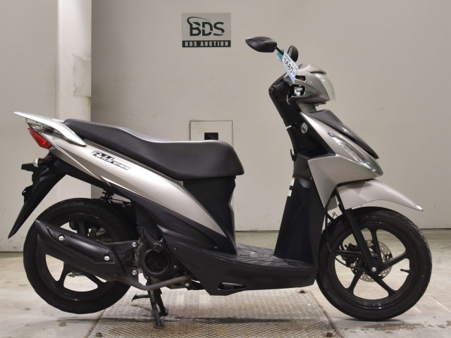 Suzuki ADDRESS V110