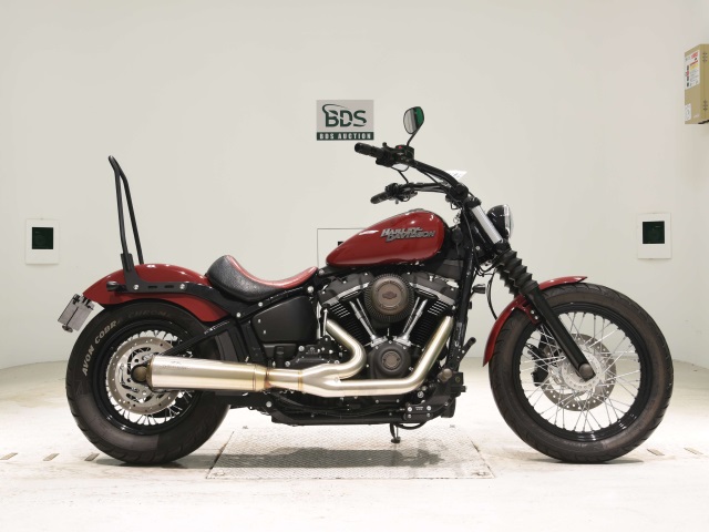 HD STREETBOB FXBB1750 2019