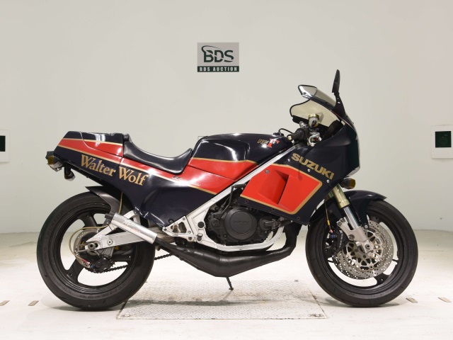 Suzuki RG250 GAMMA
