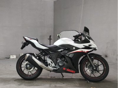 Suzuki GSX250R