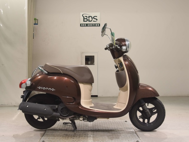 Honda GIORNO 2011