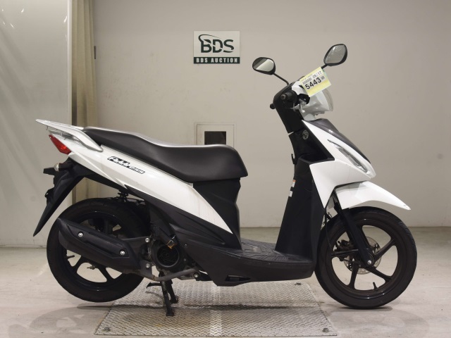 Suzuki ADDRESS V110
