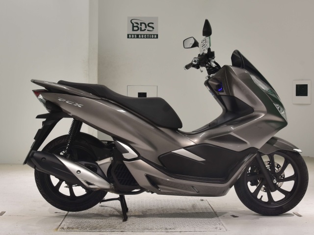 Honda PCX125-3 2018