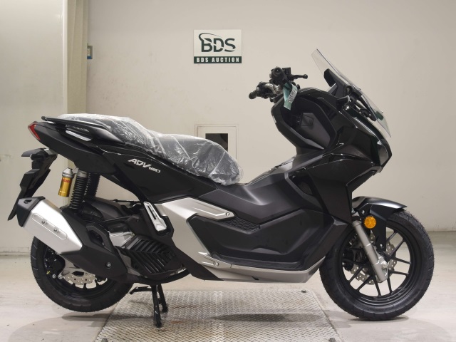 Honda ADV 160 2025