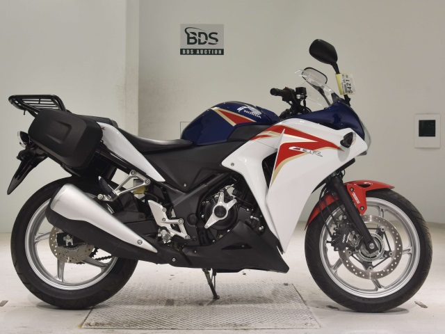 Honda CBR250R 2011