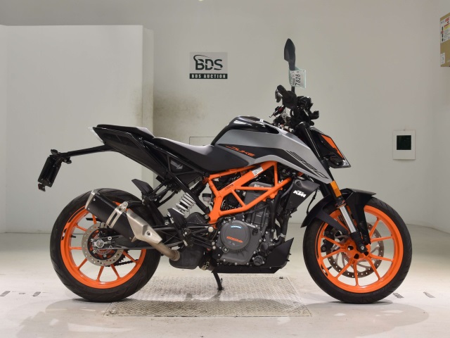 KTM 390 DUKE 2022