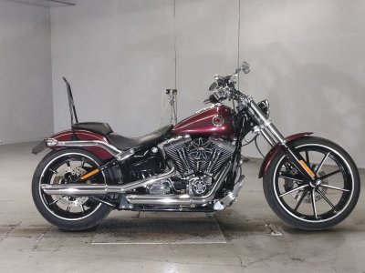 HD BREAKOUT FXSB1580 2015