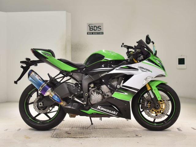 Kawasaki NINJA ZX-6RA 2015