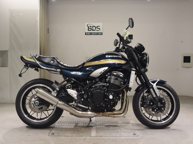 Kawasaki Z900RS 2022