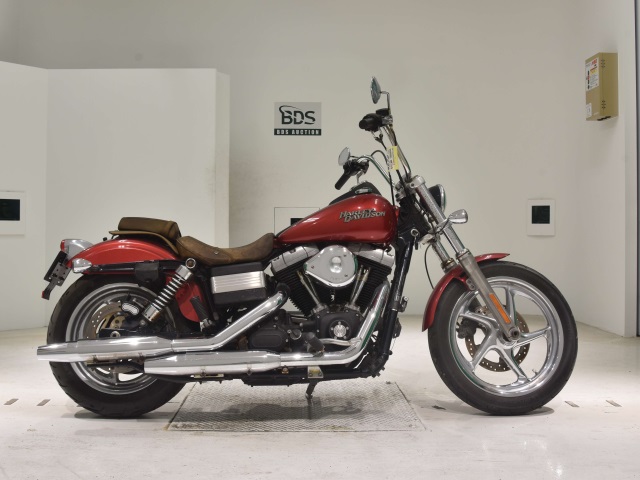 HD STREETBOB FXDB1580 2011