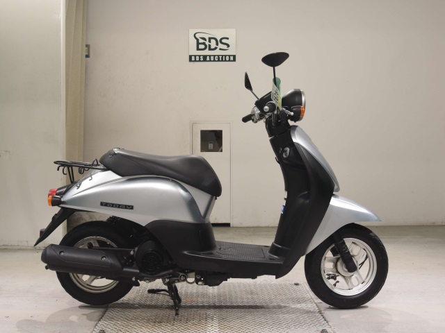 Honda TODAY 2012
