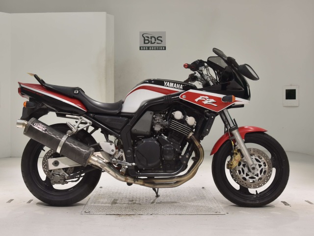 Yamaha FZ400 1999