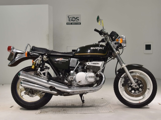 Suzuki GT550 1975