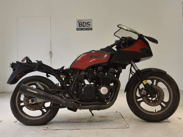 Kawasaki GPZ750 1983