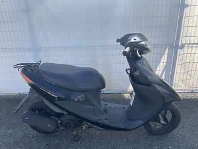 Suzuki ADDRESS V50