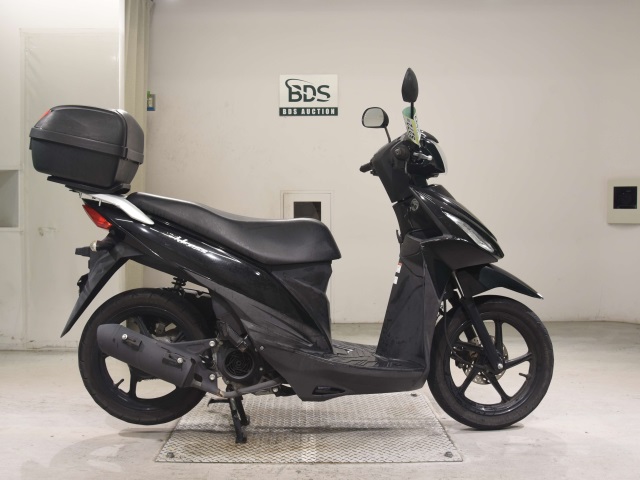Suzuki ADDRESS V110