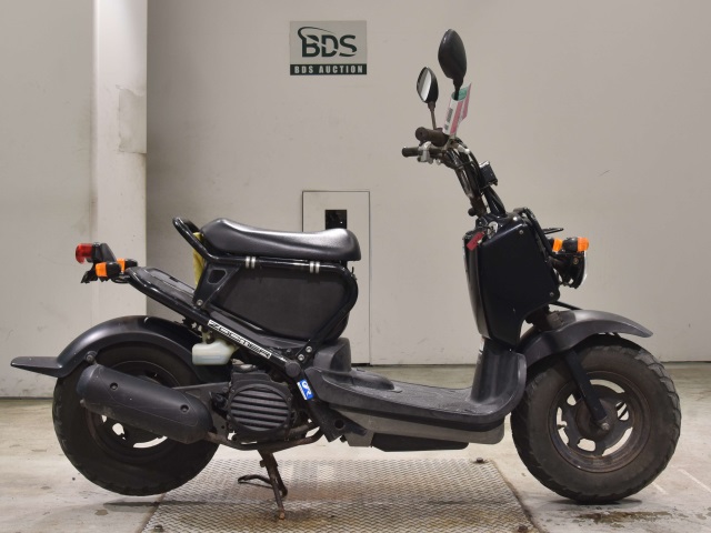 Honda ZOOMER 2004