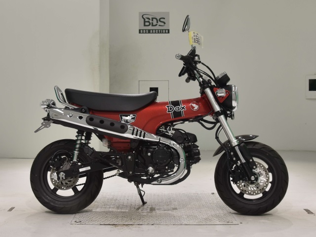 Honda DAX125 2022