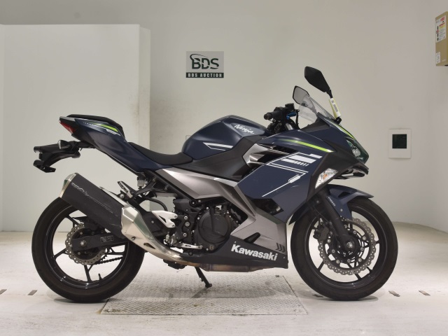 Kawasaki NINJA400 2021
