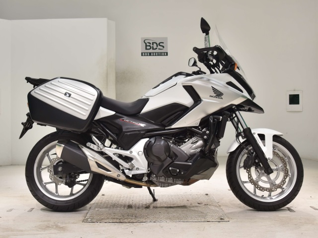 Honda NC750XD 2016
