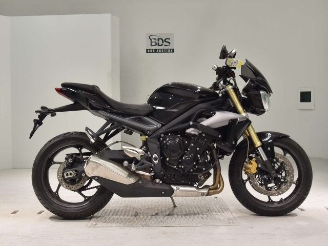 Triumph STREET TRIPLE85 2015