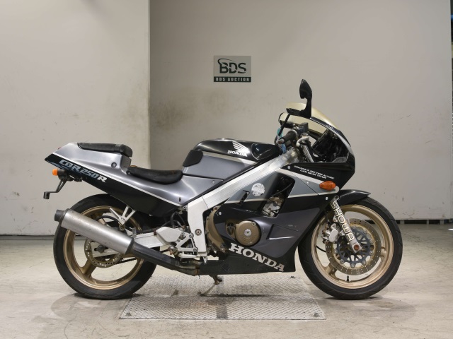 Honda CBR250R 1989