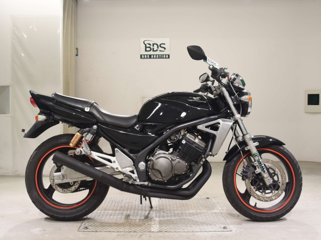 Kawasaki BALIUS ZR250 2004