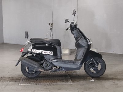 Yamaha CUXI 100 2012