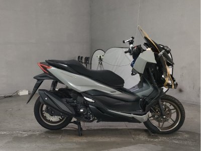Honda FORZA 2023