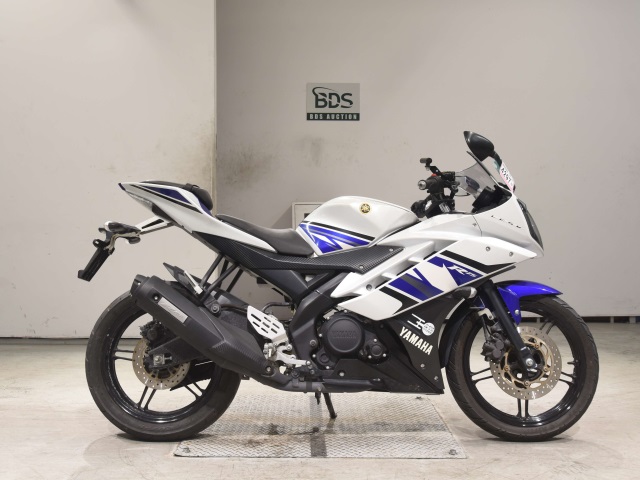 Yamaha YZF-R15 2013