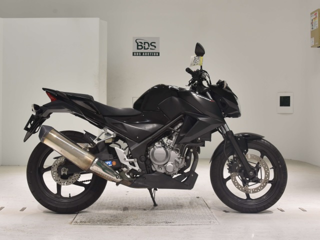Honda CB250F 2015