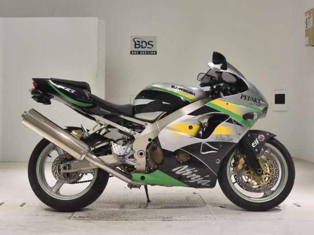 Kawasaki NINJA ZX-9R 2002