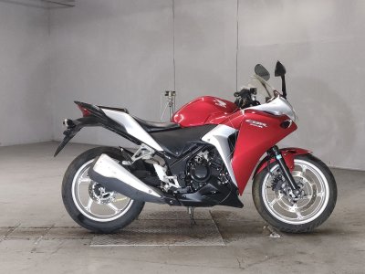 Honda CBR250R 2011