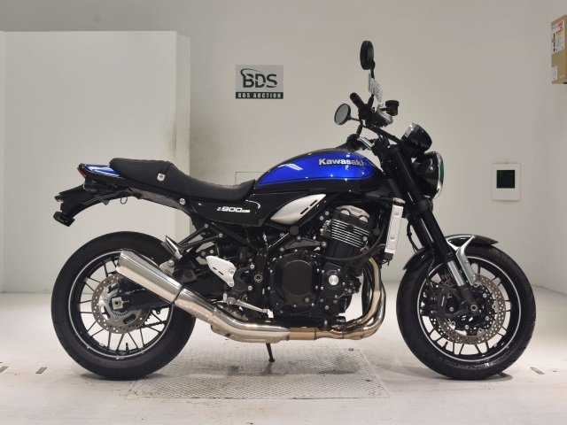 Kawasaki Z900RS 2024