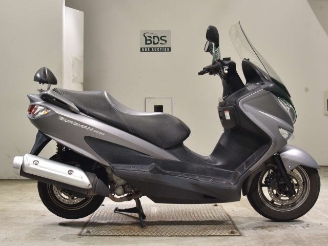 Suzuki BURGMAN200