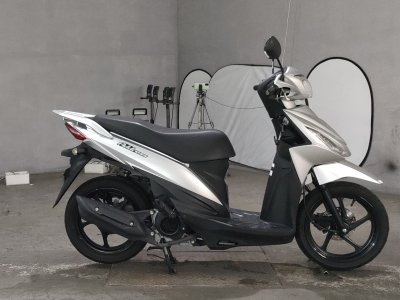 Suzuki ADDRESS V110