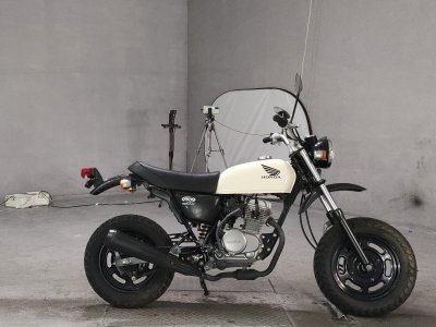 Honda APE50 2009