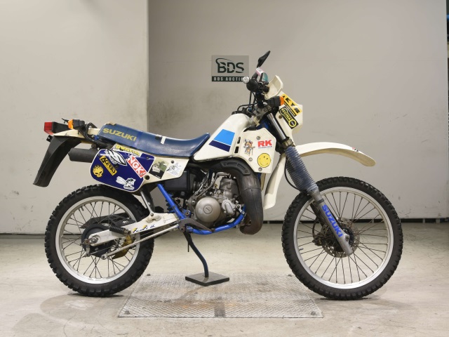 Suzuki RA125