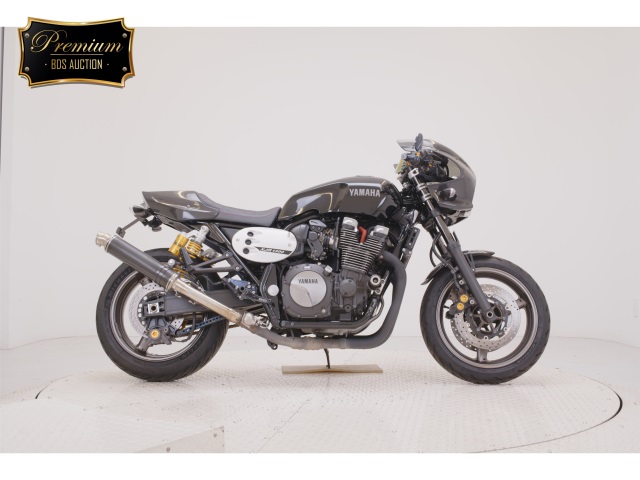 Yamaha XJR1300C