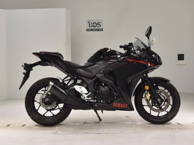 Yamaha YZF-R3 2017