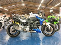BMW F900R 2023