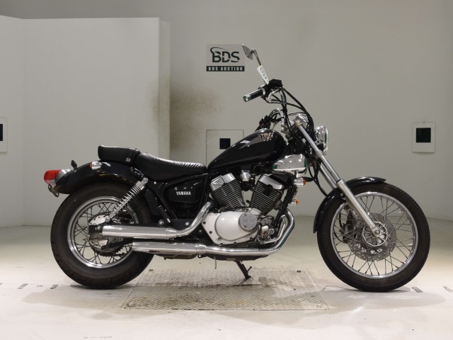 Yamaha VIRAGO 1996