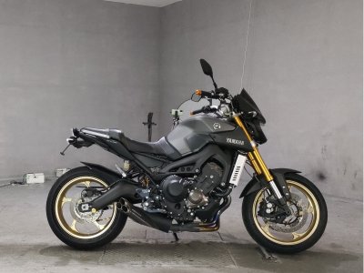 Yamaha MT-09 2015