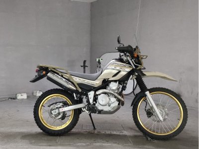 Yamaha SEROW XT250 2016