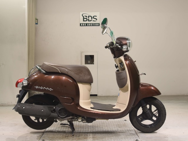 Honda GIORNO 2011