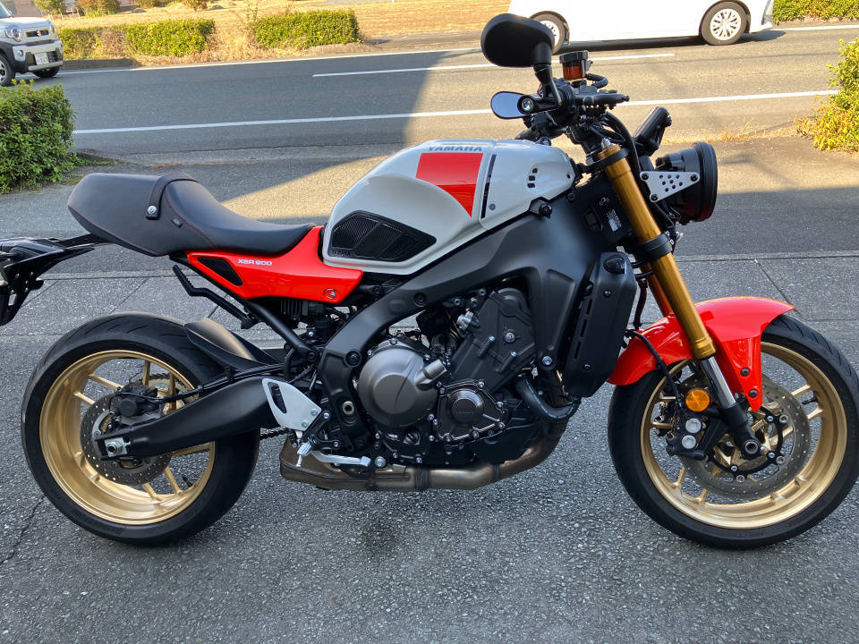 Yamaha XSR900 2025