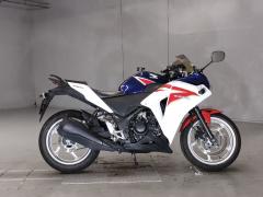 Honda CBR250R 2011